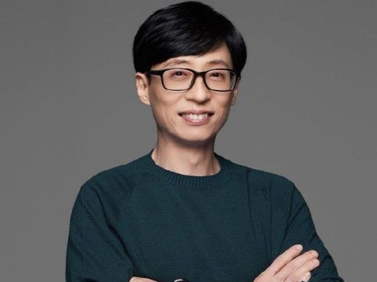9日,廣播通信審議委員會在首爾木洞廣播會館召開的定期會議上召開了全體會議,並發表了包括MBC《玩什麼好呢?》在內,對EBS1《世界上沒有壞狗》、JTBC《我來養》、NQQ《苦盡甘來》等進行了審議。