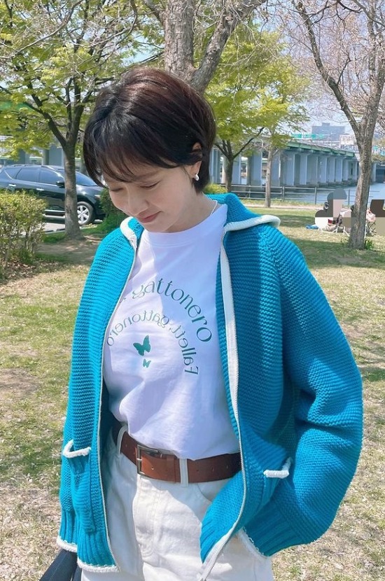 池錫辰說:「有很多著名女演員出演,所以爲了嘉賓要裝作不想和智孝組隊,很是傷心。當然你也一樣,有時候還把我當成醜八怪。」對此宋智孝深有同感說:「哥哥和我是不可能不那樣做的角色」。