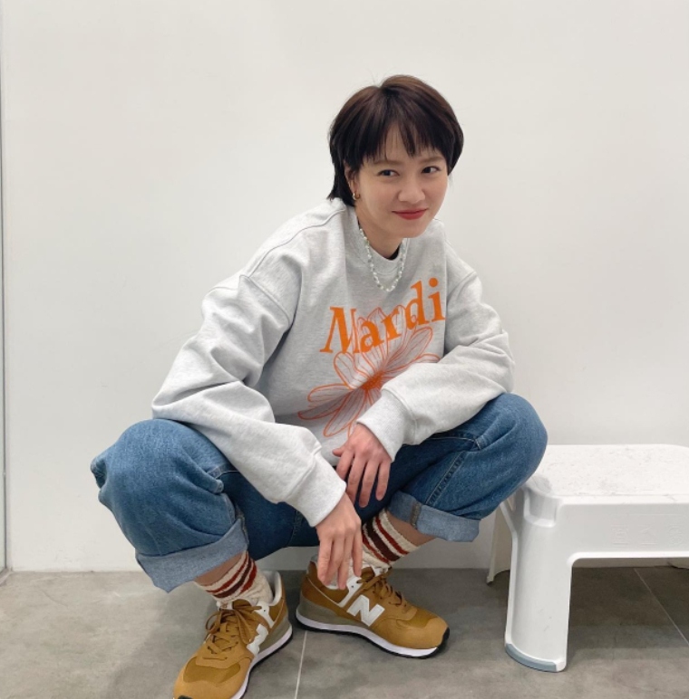 另外,在當天節目中,宋智孝也透露了自己開始演戲的契機,以及在衆多試鏡中落選並受到苛刻的評價,但依然能夠堅持下去的理由等。不僅如此,她還公開了自己同時進行演技和綜藝的祕訣。