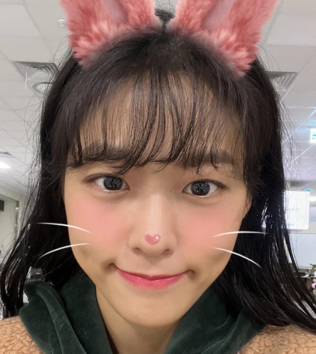 對此,雪炫於11日在她的Instagram上回覆了這個討論文,雪炫說:「如果你想知道這是怎麼發生的,今晚10點30分準時收看《殺人者的購物目錄》。」雪炫並給予了一個微笑的表情。