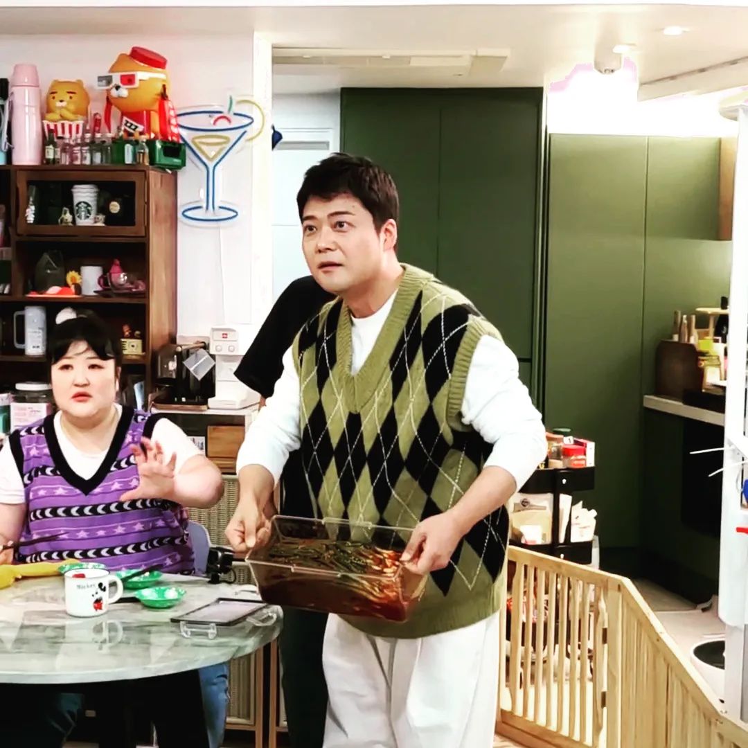 Image source_ Instagram | junhyunmoo