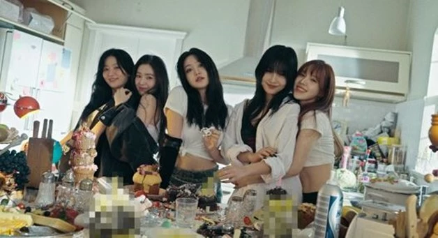 Image source_ Instagram | redvelvet.smentown