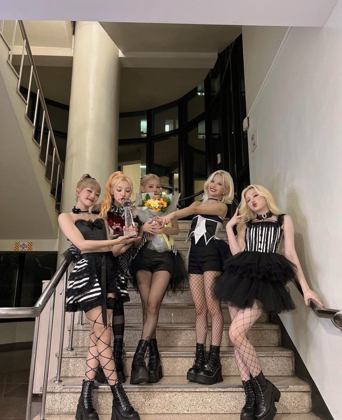 image source_instagram｜official_g_i_dle