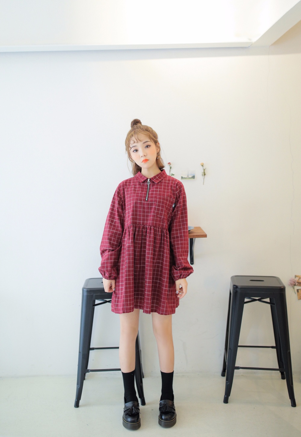 #娃娃洋裝
這種娃娃裝為什麼最適合155-165的女孩呢?因為能夠展現女孩的俏皮感,長度在大腿之間也是最能夠展現腿部比例的啊!但要是170的女孩穿,裙擺太短反而會有點性感啦XD